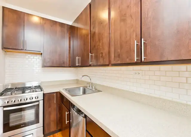Property at Ravenswood Vista Apartments - 4440 N Wolcott Ave, Chicago, IL, 60640, 0-1 beds, 1 bath, [object Object]