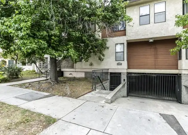 Property at 914 E Elk Ave Unit 4, Glendale, CA, 91205, 2 beds, 2 baths, [object Object]