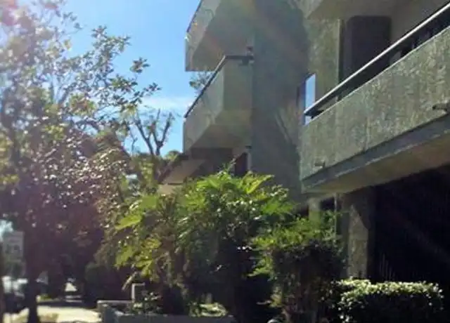 Property at 689 Temple Ave Unit 301, Long Beach, CA, 90814, 2 beds, 2 baths, [object Object]