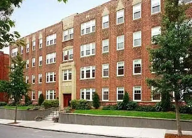 Property at Kilsyth Hall Apartments - 100 Kilsyth Rd, Brighton, MA, 02135, 2 beds, 2 baths, [object Object]