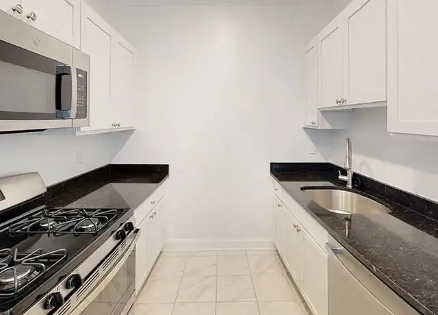 Property at Kilsyth Hall Apartments - 100 Kilsyth Rd, Brighton, MA, 02135, 0 beds, 1 bath, [object Object]