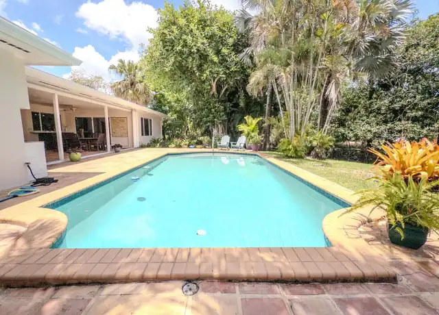 Property at 560 SW 62nd Ave, Plantation, FL, 33317, 4 beds, 3 baths, [object Object]
