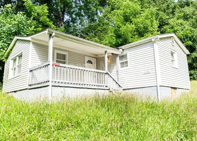 Property at 1136 Valley Dr SW, Knoxville, TN, 37920, 2 beds, 1 bath, [object Object]