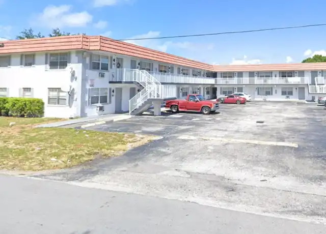 Property at 771 SW 8th St Unit 206, Pompano Beach, FL, 33060, 1 bed, 1 bath, [object Object]