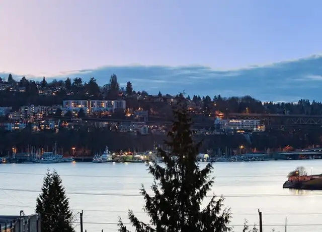 Property at 256 E Roanoke St, Seattle, WA, 98102, 3 beds, 2 baths, [object Object]