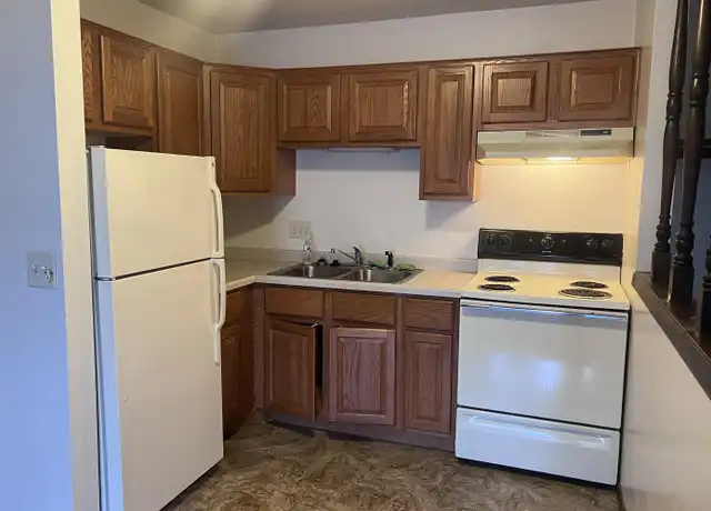 Property at 3050 86th St Unit 2, Sturtevant, WI, 53177, 1 bed, 1 bath, [object Object]