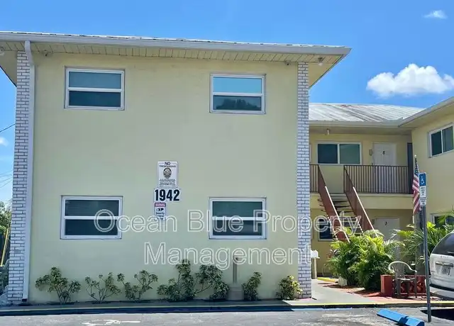 Property at 1942 Passaic Ave Unit 1, Fort Myers, FL, 33901, 2 beds, 1 bath, [object Object]
