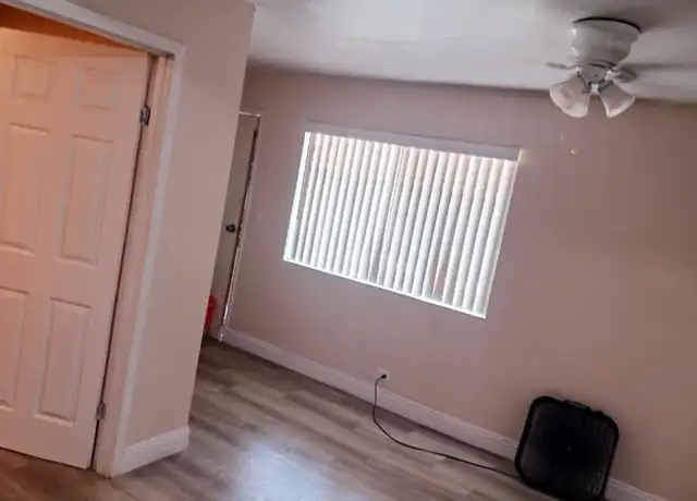 Property at 687 Karesh Ave Unit 5, Pomona, CA, 91767, 2 beds, 1 bath, [object Object]