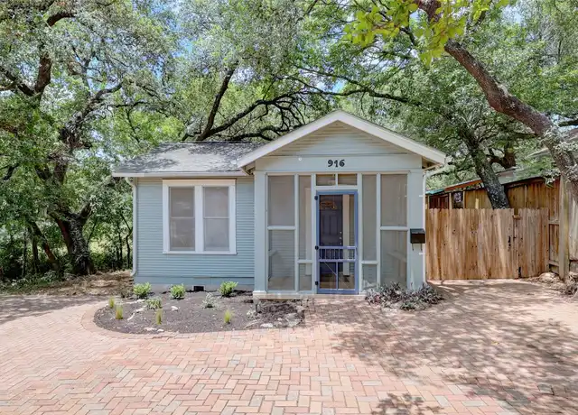 Property at 916 S 5th St, Austin, TX, 78704, 3 beds, 2 baths, [object Object]
