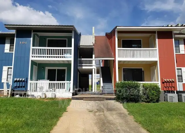Property at 101 Gunter Ln Unit D, Enterprise, AL, 36330, 1 bed, 1 bath, [object Object]
