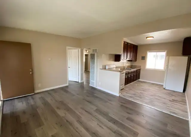 Property at 2705 E Spaulding St Unit 2705 05, Long Beach, CA, 90804, 2 beds, 1 bath, [object Object]