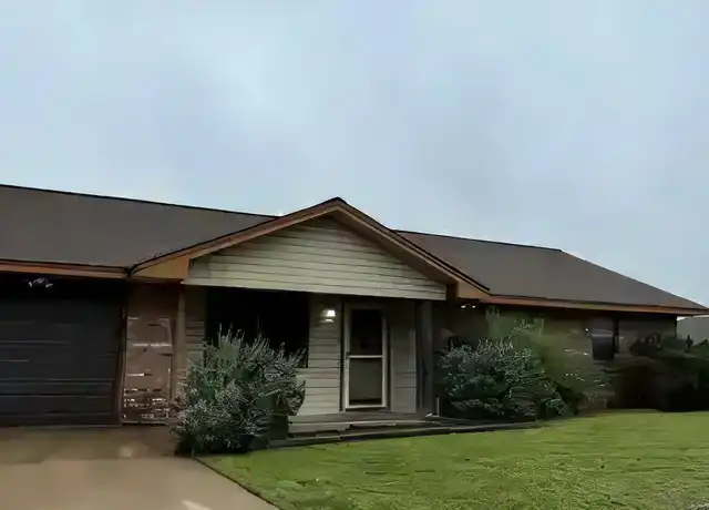 Property at 102 Lochness Cir, Weatherford, TX, 76086, 3 beds, 2 baths, [object Object]