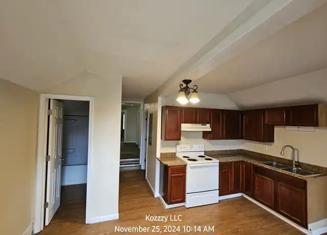 Property at 407 E Michigan St Unit B, Evansville, IN, 47711, 2 beds, 1 bath, [object Object]