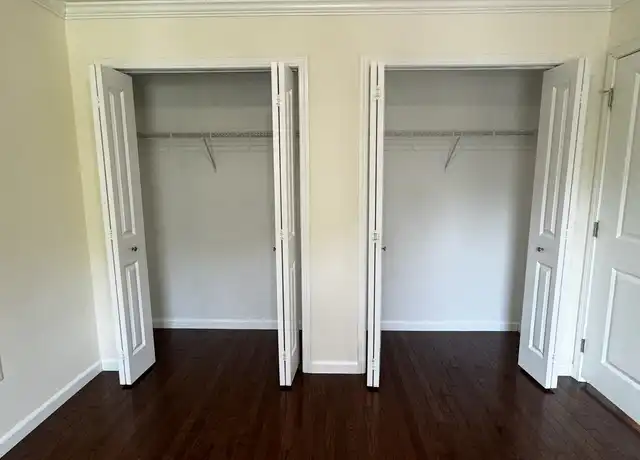 Property at 3996 County Rd Unit 317, Matawan, NJ, 07747, 1 bed, 1 bath, [object Object]