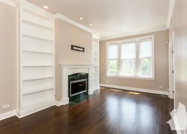 Property at 3852 N Southport Ave Unit 3852-2, Chicago, IL, 60613, 2 beds, 2 baths, [object Object]