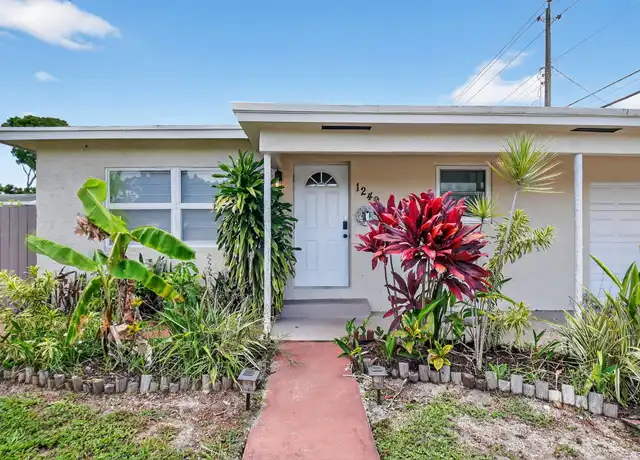 Property at 1249 18th Ave N, Lake Worth Beach, FL, 33460, 3 beds, 2 baths, [object Object]