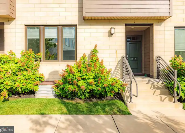 Property at 1009 Lakeview Ct #1009, King of Prussia, PA, 19406, 4 beds, 3.5 baths, [object Object]