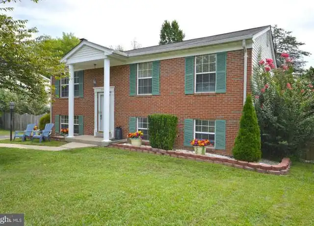 Property at 5941 Plumwood Ln, Woodbridge, VA, 22193, 4 beds, 3 baths, [object Object]