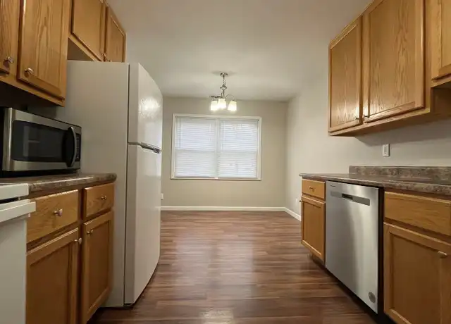 Property at 1601 E Fort Wayne St Unit 6, Warsaw, IN, 46580, 2 beds, 1.5 baths, [object Object]