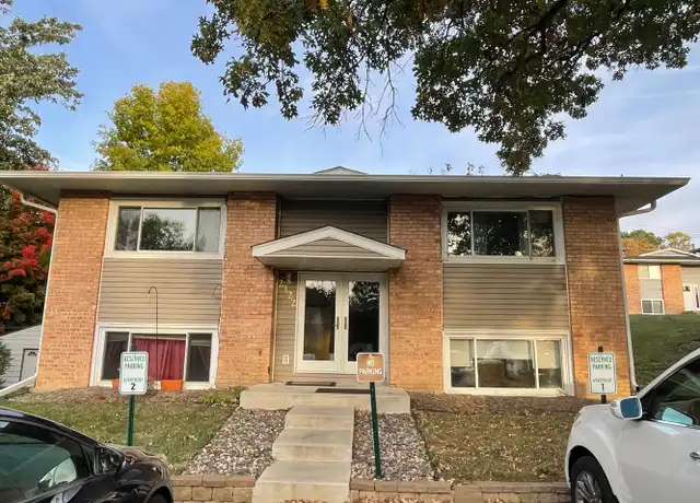 Property at 2122 Belmont Ln Unit 4, Mound, MN, 55364, 2 beds, 1 bath, [object Object]