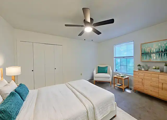 Property at 386 Canterbury Cir NW, Fort Walton Beach, FL, 32548, 3 beds, 2 baths, [object Object]