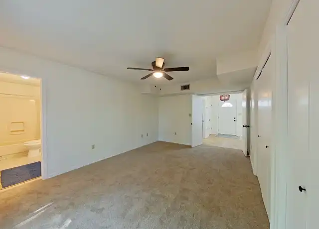Property at 386 Canterbury Cir NW, Fort Walton Beach, FL, 32548, 3 beds, 2 baths, [object Object]