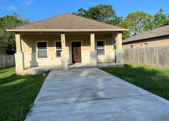 Property at 4730 19th St, Bacliff, TX, 77518, 3 beds, 2 baths, [object Object]
