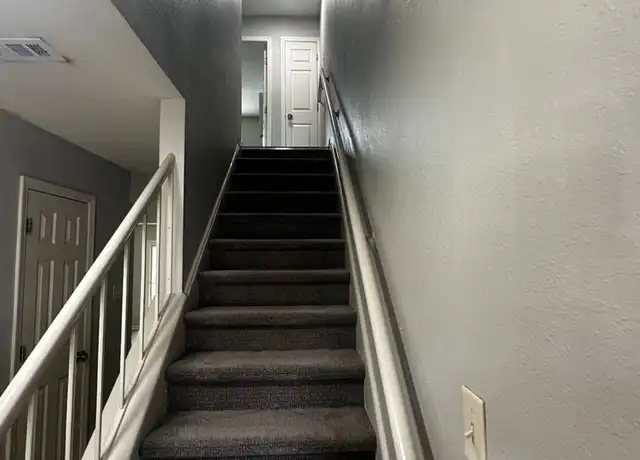 Property at 1010 N Toombs St Unit 18, Valdosta, GA, 31601, 2 beds, 1.5 baths, [object Object]