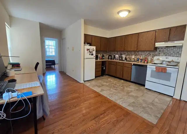 Property at 912 Spruce St #13, Philadelphia, PA, 19107, 1 bed, 1 bath, [object Object]