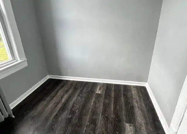 Property at 100 Ash St Unit 3, Yonkers, NY, 10701, 3 beds, 1 bath, [object Object]