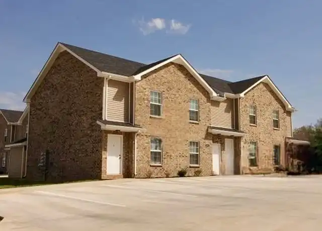 Property at 2276 McCormick Ln, Clarksville, TN, 37040, 2 beds, 1.5 baths, [object Object]