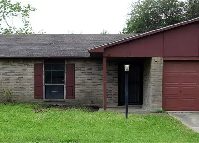 Property at 4811 Raven Ridge Dr, Houston, TX, 77053, 3 beds, 2 baths, [object Object]