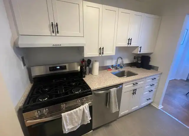 Property at 4343 Cherry Hill Rd #201, Arlington, VA, 22207, 2 beds, 1.5 baths, [object Object]