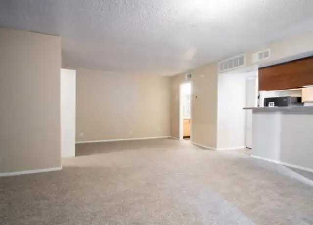 Property at 5315 Fredericksburg Rd Unit 1211, San Antonio, TX, 78229, 1 bed, 1 bath, [object Object]