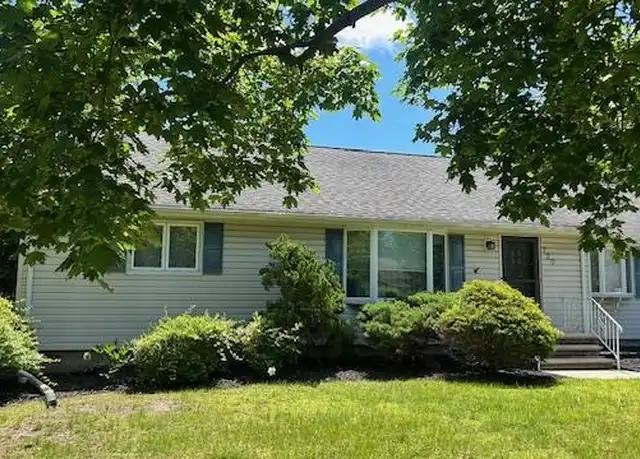 Property at 720 Reeder Rd, Paramus, NJ, 07652, 3 beds, 2 baths, [object Object]