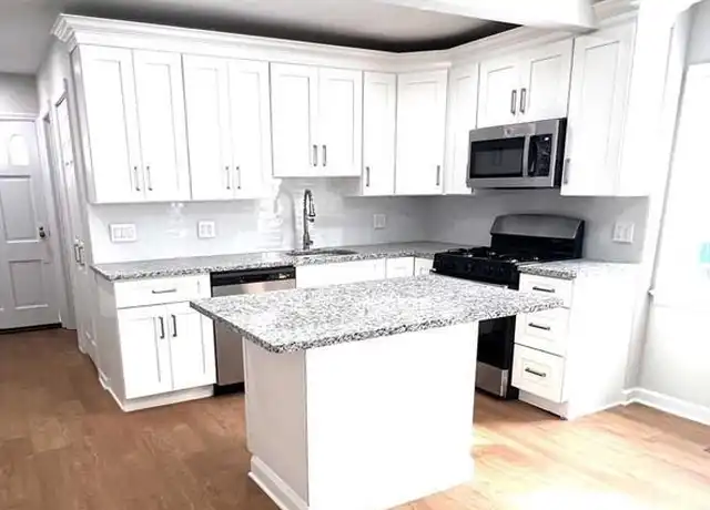 Property at 411 Passaic Ave, Lodi, NJ, 07644, 2 beds, 1 bath, [object Object]