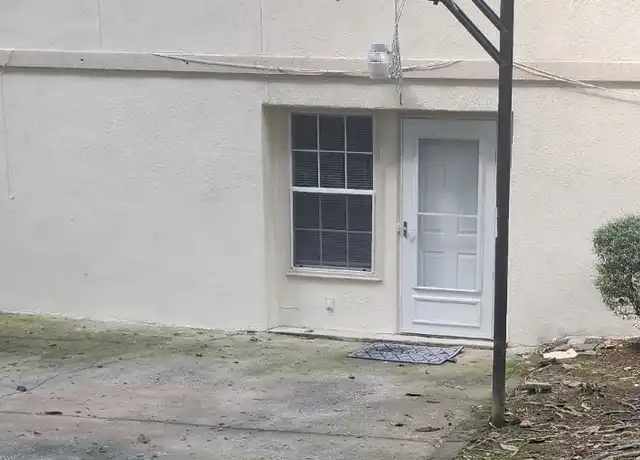 Property at 1383 Lilburn Rd, Stone Mountain, GA, 30087, 2 beds, 1 bath, [object Object]