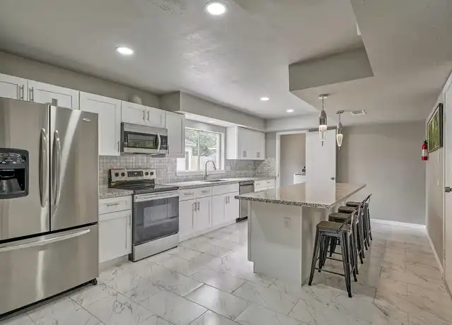 Property at 2419 W Greens Rd, Houston, TX, 77067, 1 bed, 1 bath, [object Object]