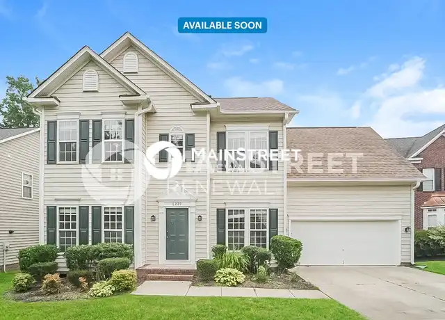 Property at 6229 Chavel Ln, Charlotte, NC, 28269, 4 beds, 2 baths, [object Object]