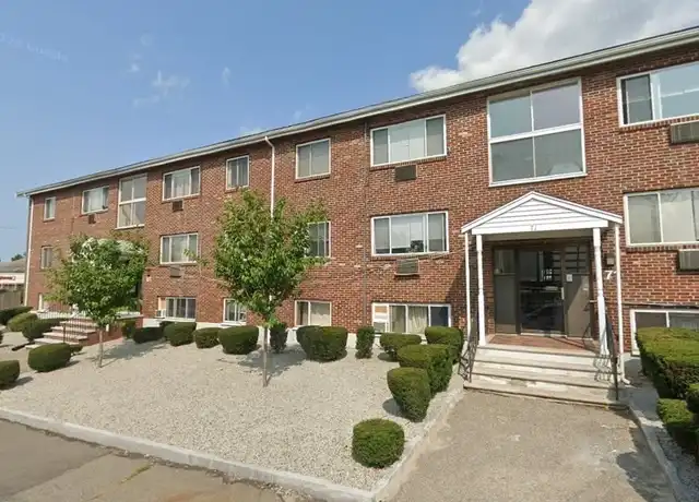 Property at 81 Pond St Unit 33B, Quincy, MA, 02169, 1 bed, 1 bath, [object Object]
