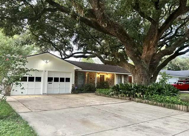 Property at 7214 Sharpview Dr, Houston, TX, 77074, 4 beds, 3 baths, [object Object]