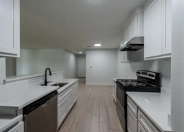 Property at 6501 Lipes Blvd Unit 201, Corpus Christi, TX, 78414, 3 beds, 2 baths, [object Object]