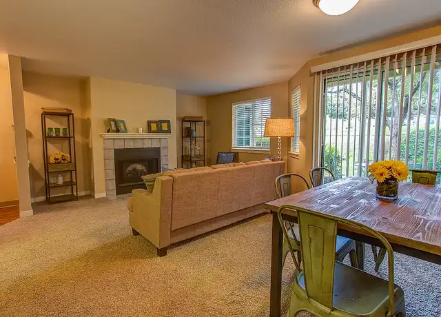 Property at Commons at Avalon Park Apartments - 17000 SW Pacific Hwy, Portland, OR, 97224, 1-2 bed, 1-2 bath, [object Object]