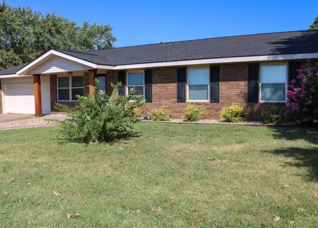 Property at 4008 Watkins Ave, Springdale, AR, 72762, 4 beds, 2 baths, [object Object]