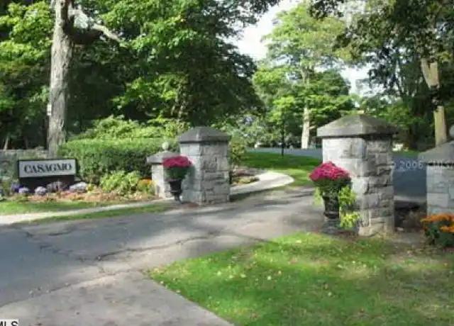 Property at 18 Cook Close, Ridgefield, CT, 06877, 2 beds, 2 baths, [object Object]