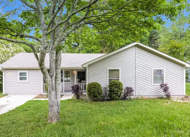 Property at 488 Carillon Ln, Stone Mountain, GA, 30083, 4 beds, 2 baths, [object Object]