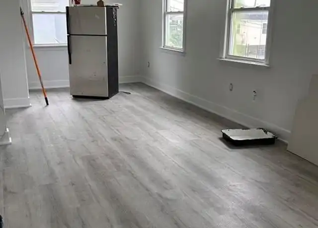 Property at 5525 Spain St, New Orleans, LA, 70122, 3 beds, 1 bath, [object Object]