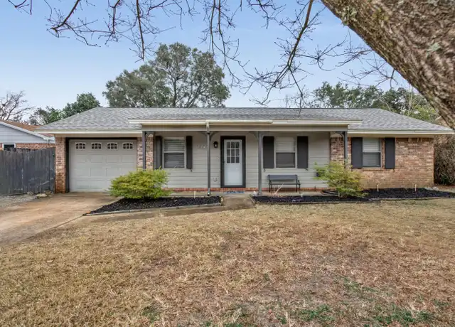 Property at 3173 Auburn Pkwy, Gulf Breeze, FL, 32563, 3 beds, 1.5 baths, [object Object]
