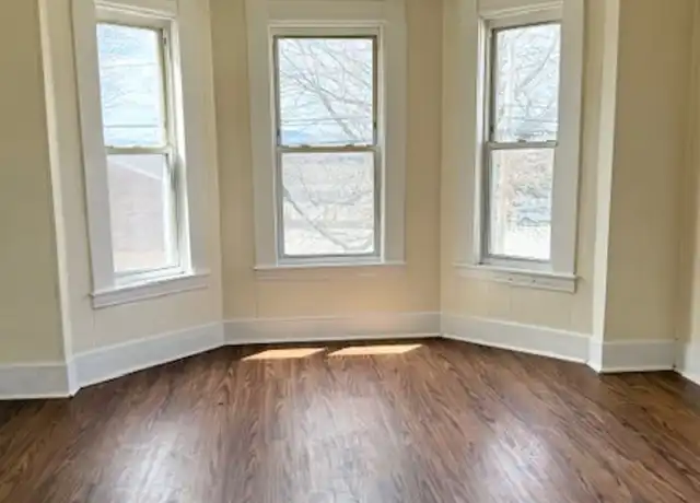 Property at 337 Wilson St Unit 2, Manchester, NH, 03103, 4 beds, 1.5 baths, [object Object]