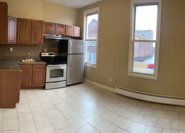 Property at 15 S 3rd St Unit 3 F, Reading, PA, 19602, 1 bed, 1 bath, [object Object]